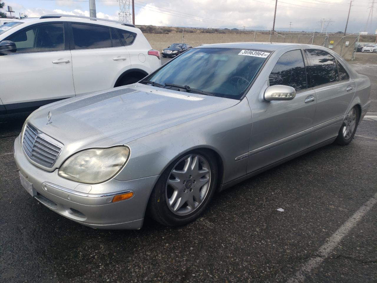 Obraz 1 z 2001 MERCEDES-BENZ S 600 2001 z VIN WDBNG78J01A138414