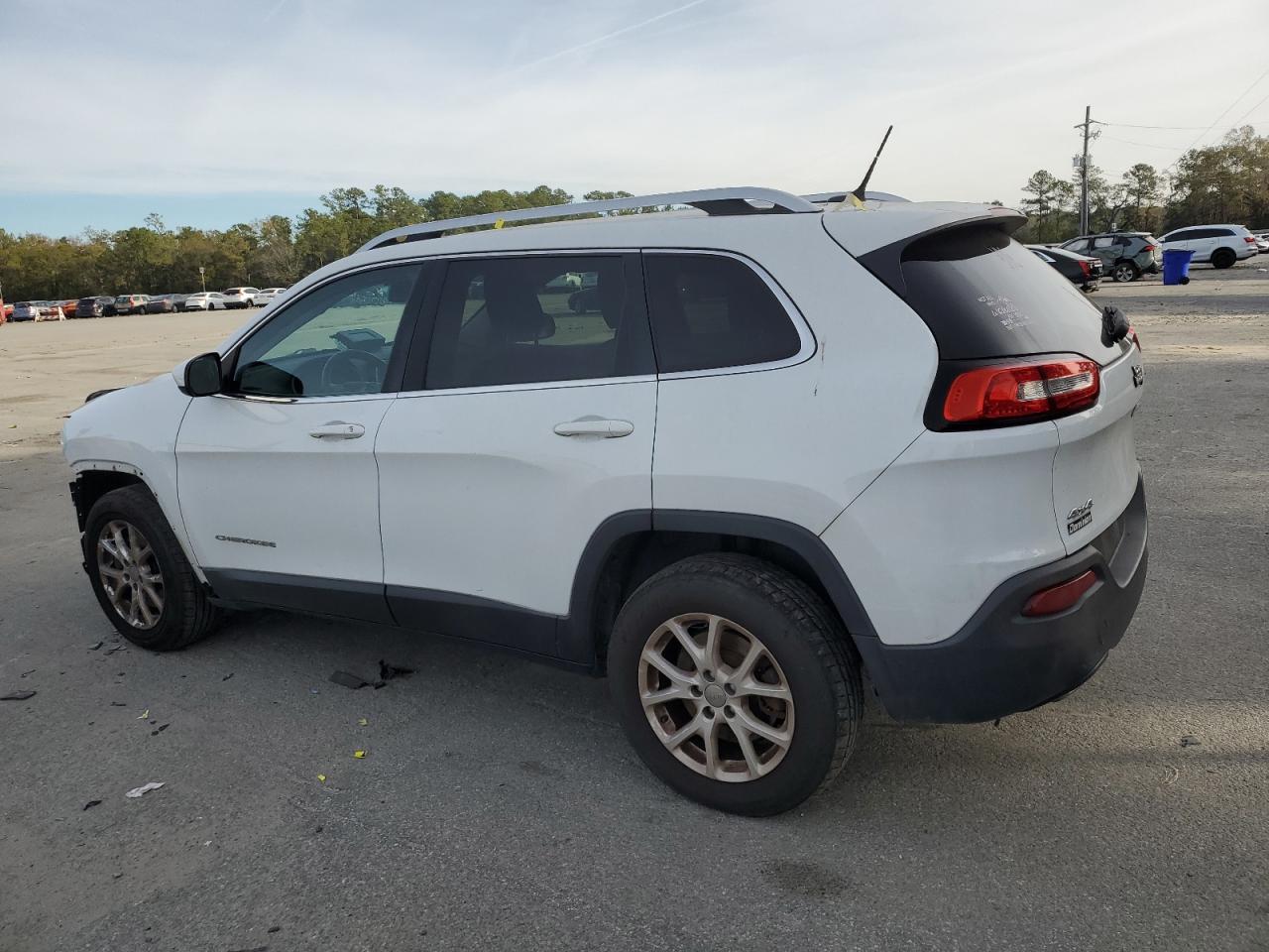 Image 2 of 2015 JEEP CHEROKEE LATITUDE 2015 with VIN 1C4PJMCB8FW529234