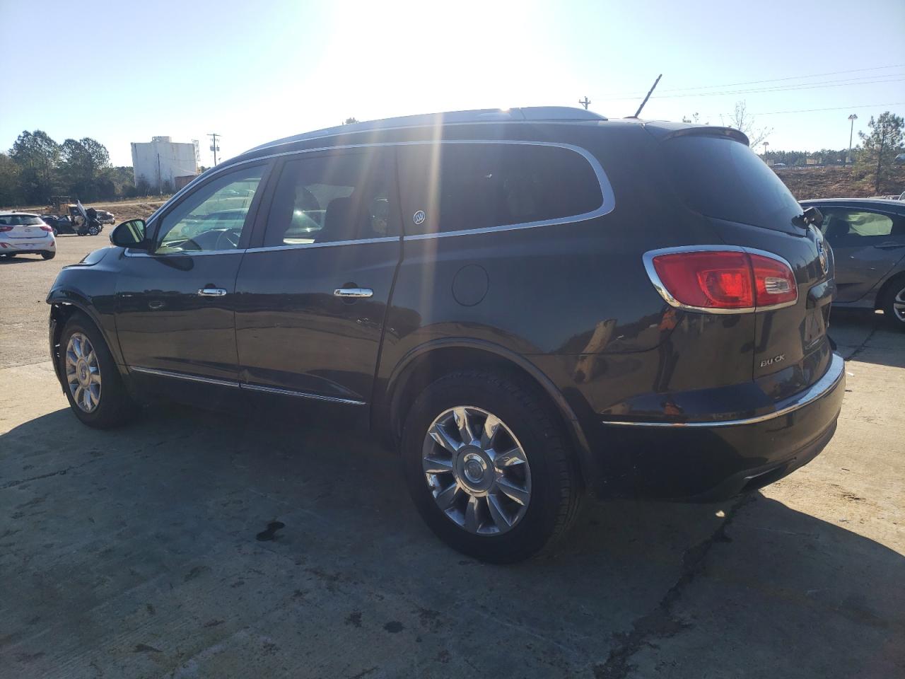 Image 2 of 2014 BUICK ENCLAVE  2014 with VIN 5GAKVCKDXEJ173670