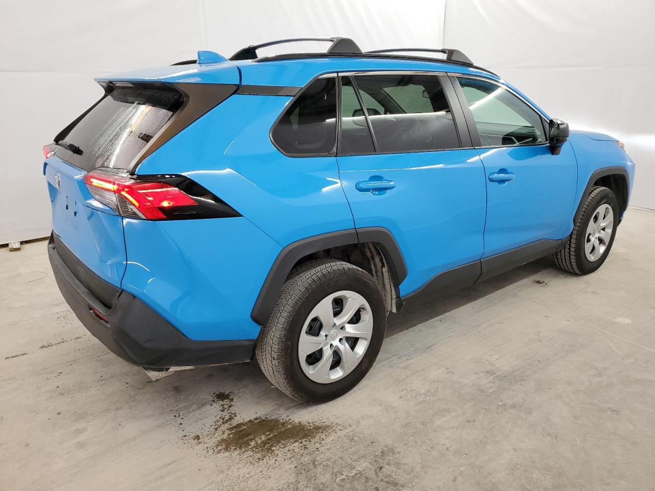 Obraz 3 z 2019 TOYOTA RAV4 LE 2019 z VIN 2T3H1RFV2KC023187