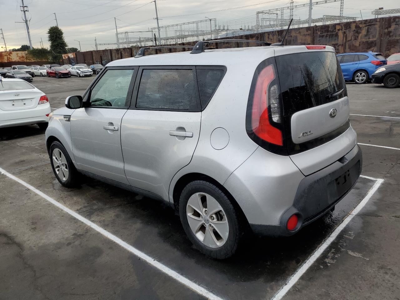 Obraz 2 z 2014 KIA SOUL  2014 z VIN KNDJN2A27E7714613