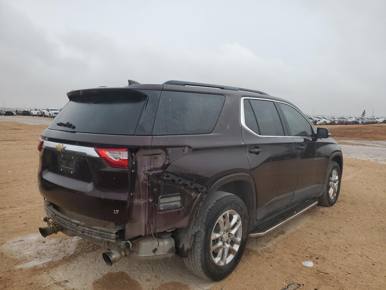 Obraz 3 z 2020 CHEVROLET TRAVERSE LT 2020 z VIN 1GNERGKW5LJ149340