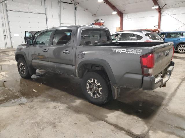 Obraz 2 z 2018 TOYOTA TACOMA DOUBLE CAB 2018 z VIN 3TMCZ5AN1JM168691