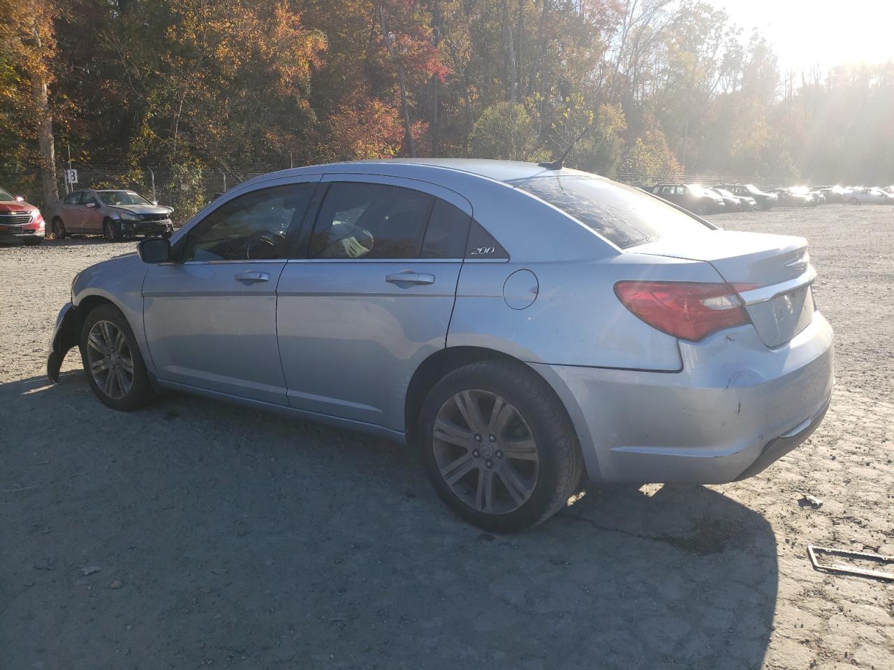 Obraz 2 z 2013 CHRYSLER 200 TOURING 2013 z VIN 1C3CCBBBXDN500498