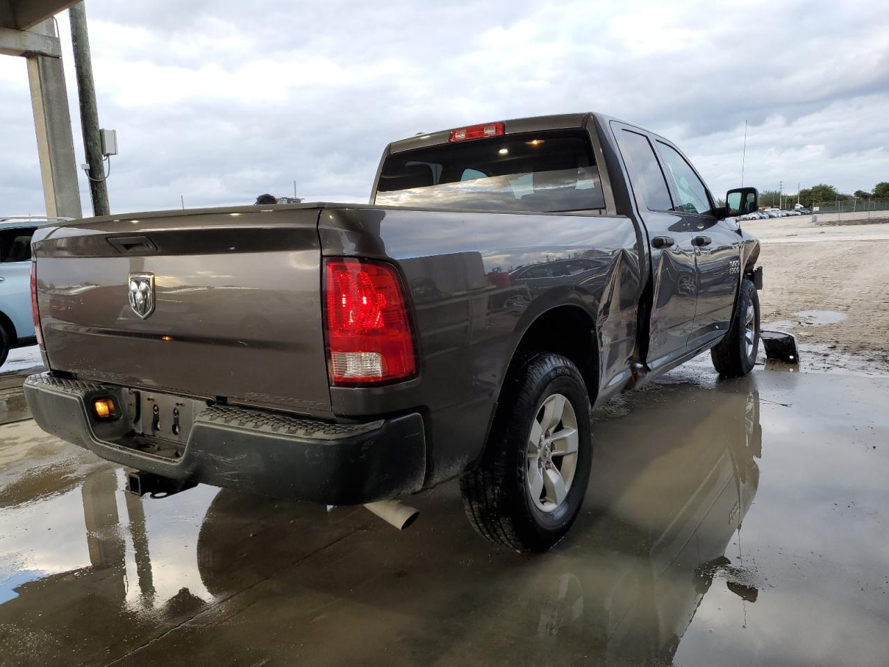 Obraz 3 z 2015 RAM 1500 ST 2015 z VIN 1C6RR6FG1FS742481