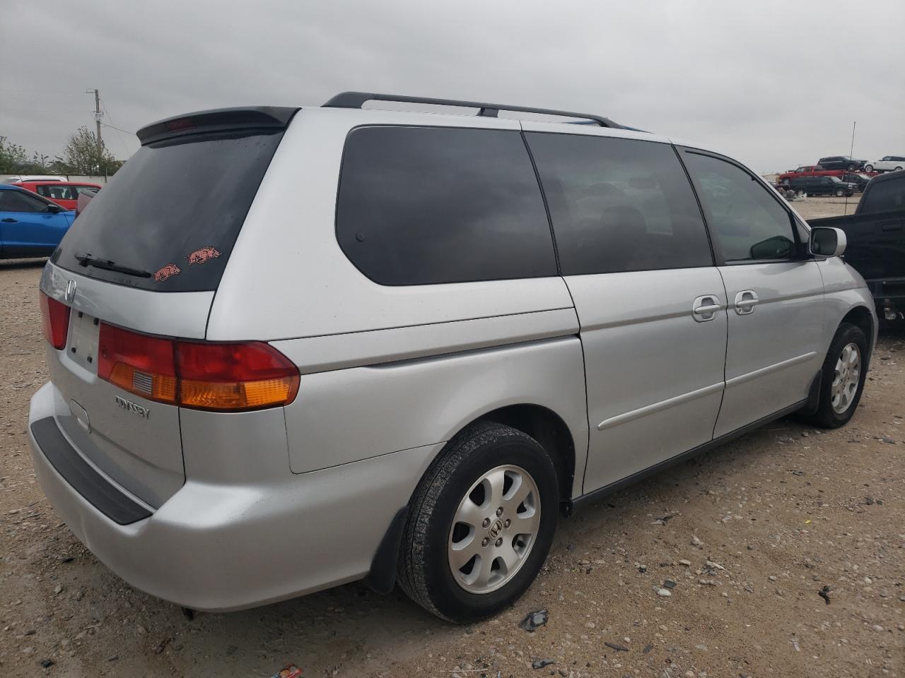 Image 3 of 2004 HONDA ODYSSEY EXL 2004 with VIN 5FNRL18994B087847