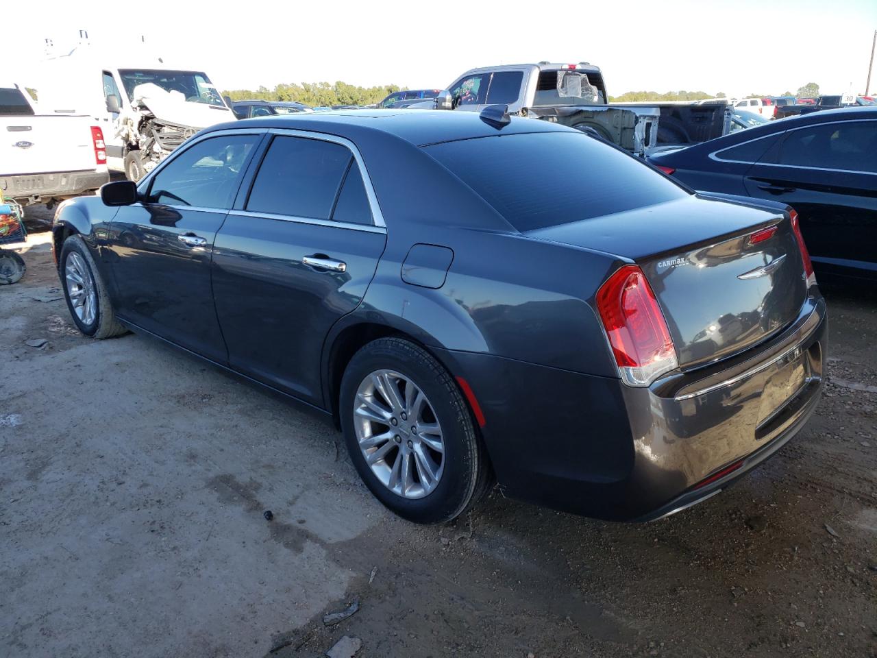 Obraz 2 z 2016 CHRYSLER 300C  2016 z VIN 2C3CCAEG3GH342939