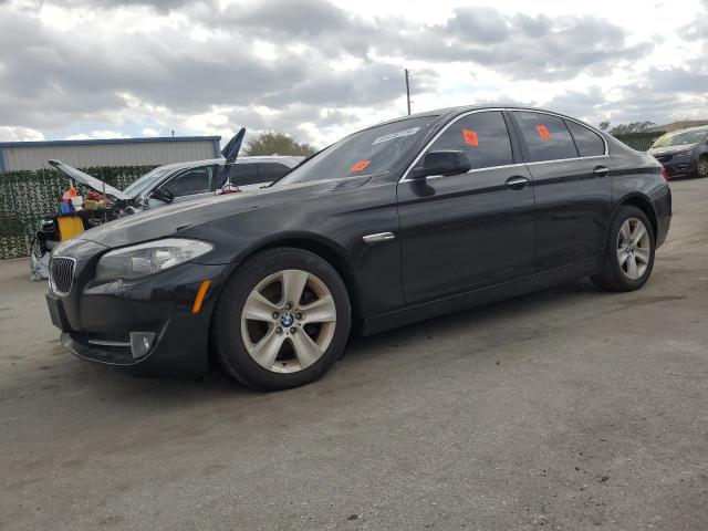 Image 1 of 2013 BMW 528 XI 2013 with VIN WBAXH5C55DD109738
