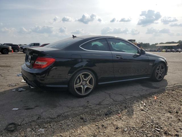 Obraz 3 z 2013 MERCEDES-BENZ C 63 AMG 2013 z VIN WDDGJ7HB4DG066211