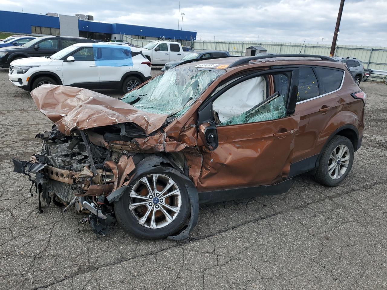 Изображение 2017 FORD ESCAPE SE 2017