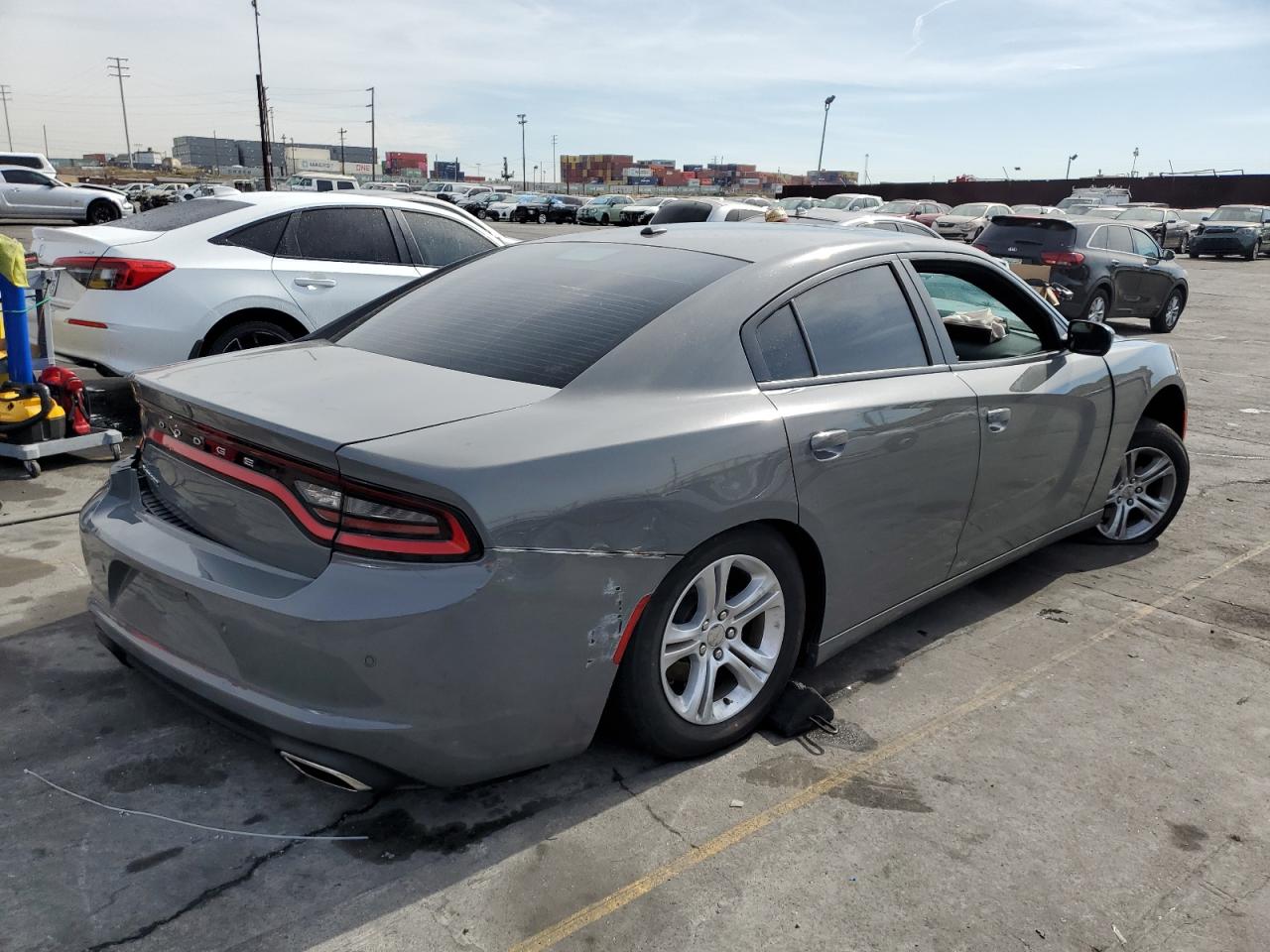 Image 3 of 2019 DODGE CHARGER SXT 2019 with VIN 2C3CDXBG6KH695415