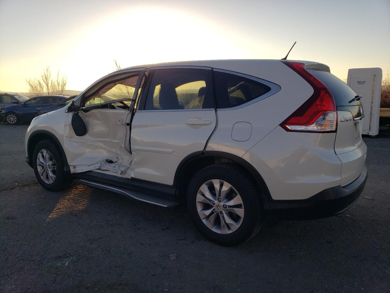 Image 2 of 2014 HONDA CR-V EX 2014 with VIN 5J6RM3H55EL023982