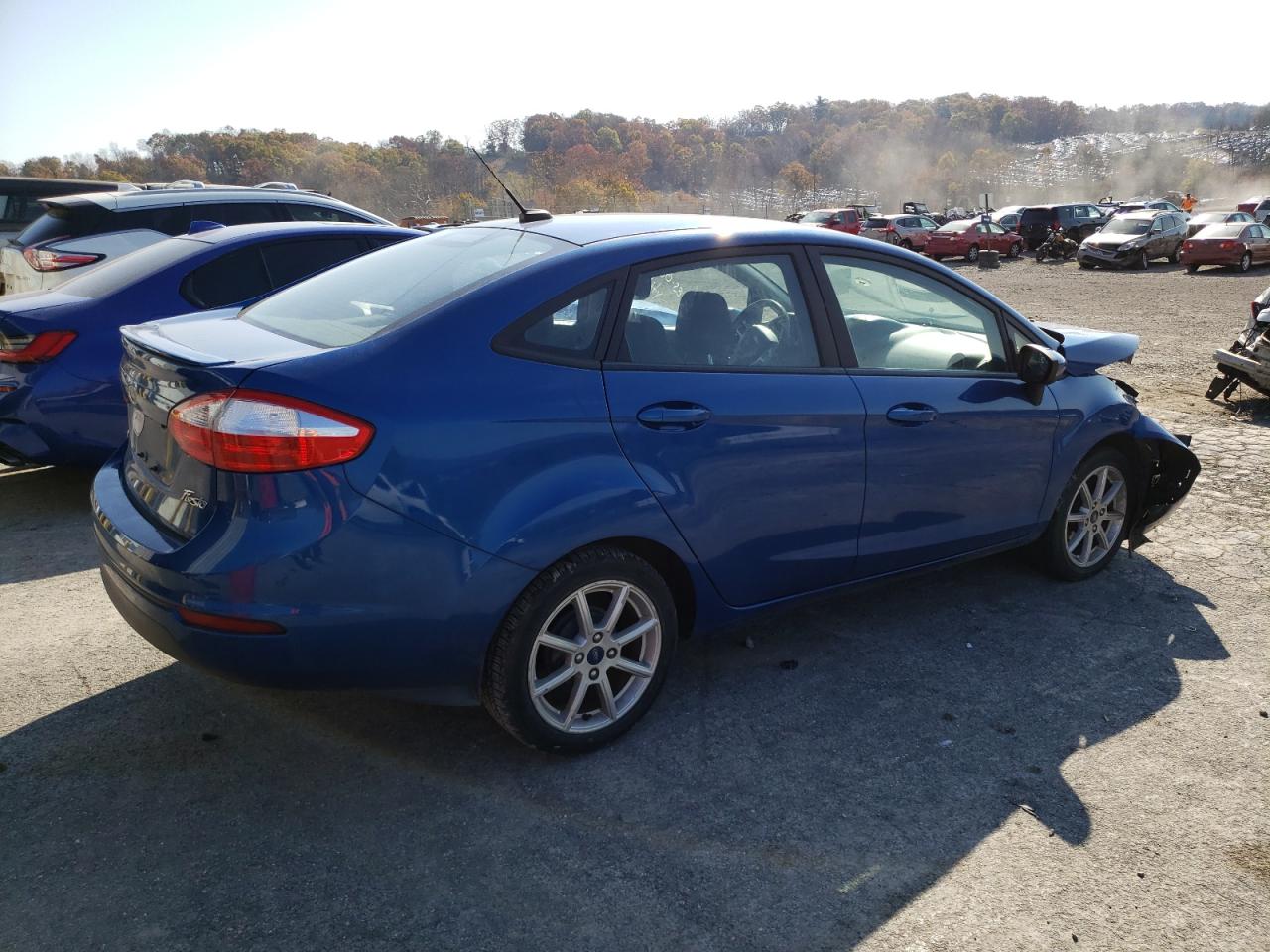 Image 3 of 2019 FORD FIESTA SE 2019 with VIN 3FADP4BJ1KM137609