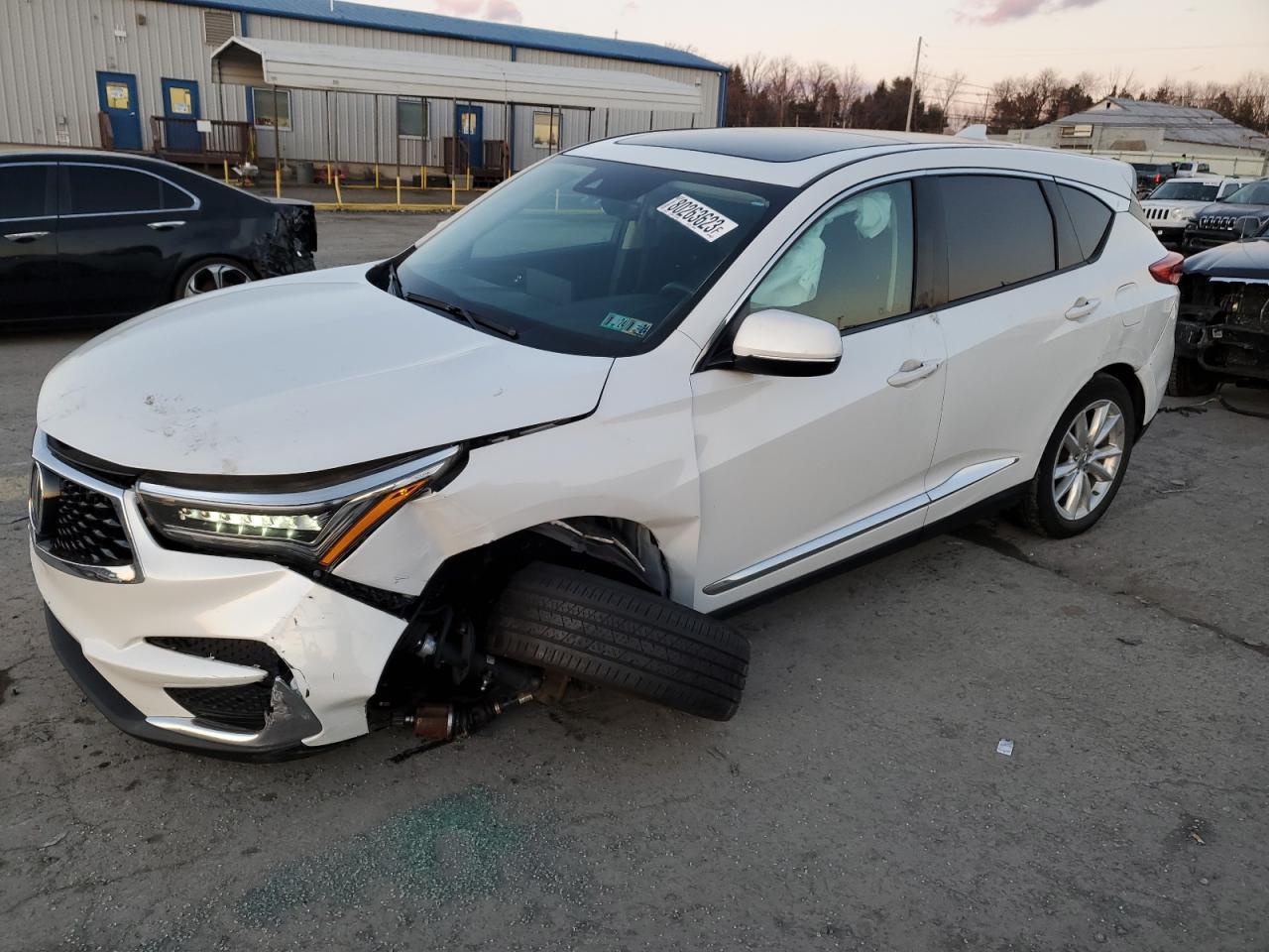 Obraz 1 z 2020 ACURA RDX  2020 z VIN 5J8TC2H38LL001299