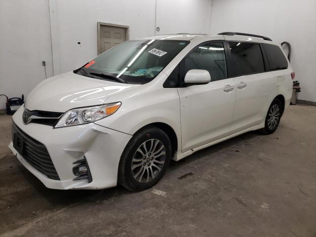 2020 TOYOTA SIENNA XLE 2020 image