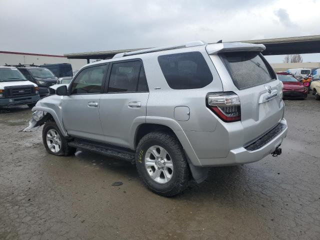 Изображение 2 2015 TOYOTA 4RUNNER SR5 2015 с VIN JTEBU5JRXF5219000