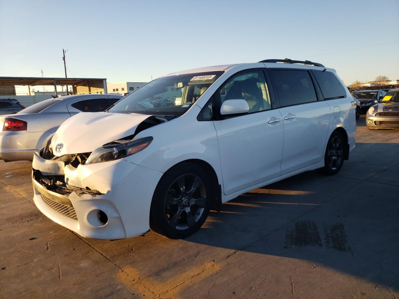 Obraz 2016 TOYOTA SIENNA SE 2016