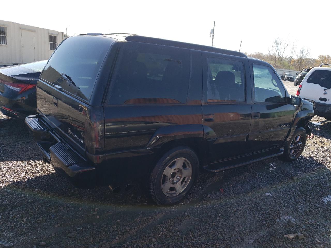 Изображение 3 1999 CADILLAC ESCALADE  1999 с VIN 1GYEK13R7XR416840