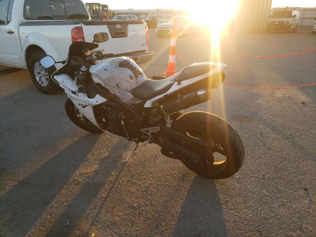 Obraz 3 z 2010 YAMAHA YZFR1  2010 z VIN JYARN23E1AA006800