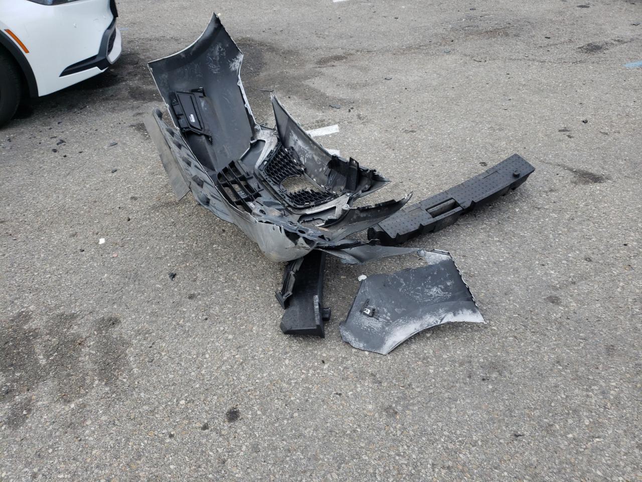 Image 3 of 2020 NISSAN VERSA S 2020 with VIN 3N1CN8DV7LL917210
