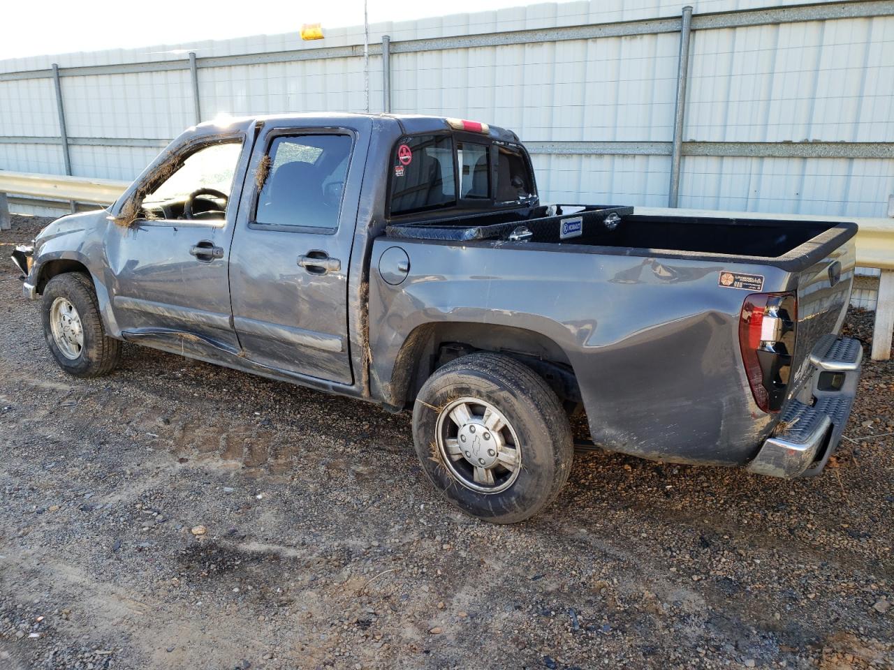 Image 2 of 2008 CHEVROLET COLORADO  2008 with VIN 1GCCS139088145799