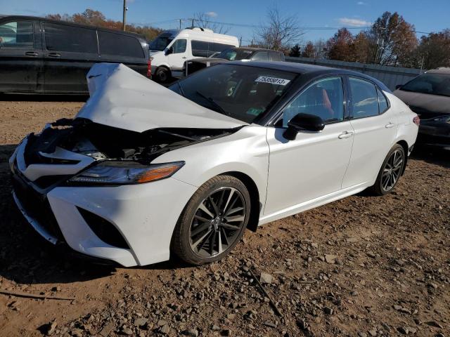 Obraz 1 z 2019 TOYOTA CAMRY XSE 2019 z VIN 4T1B61HKXKU215590