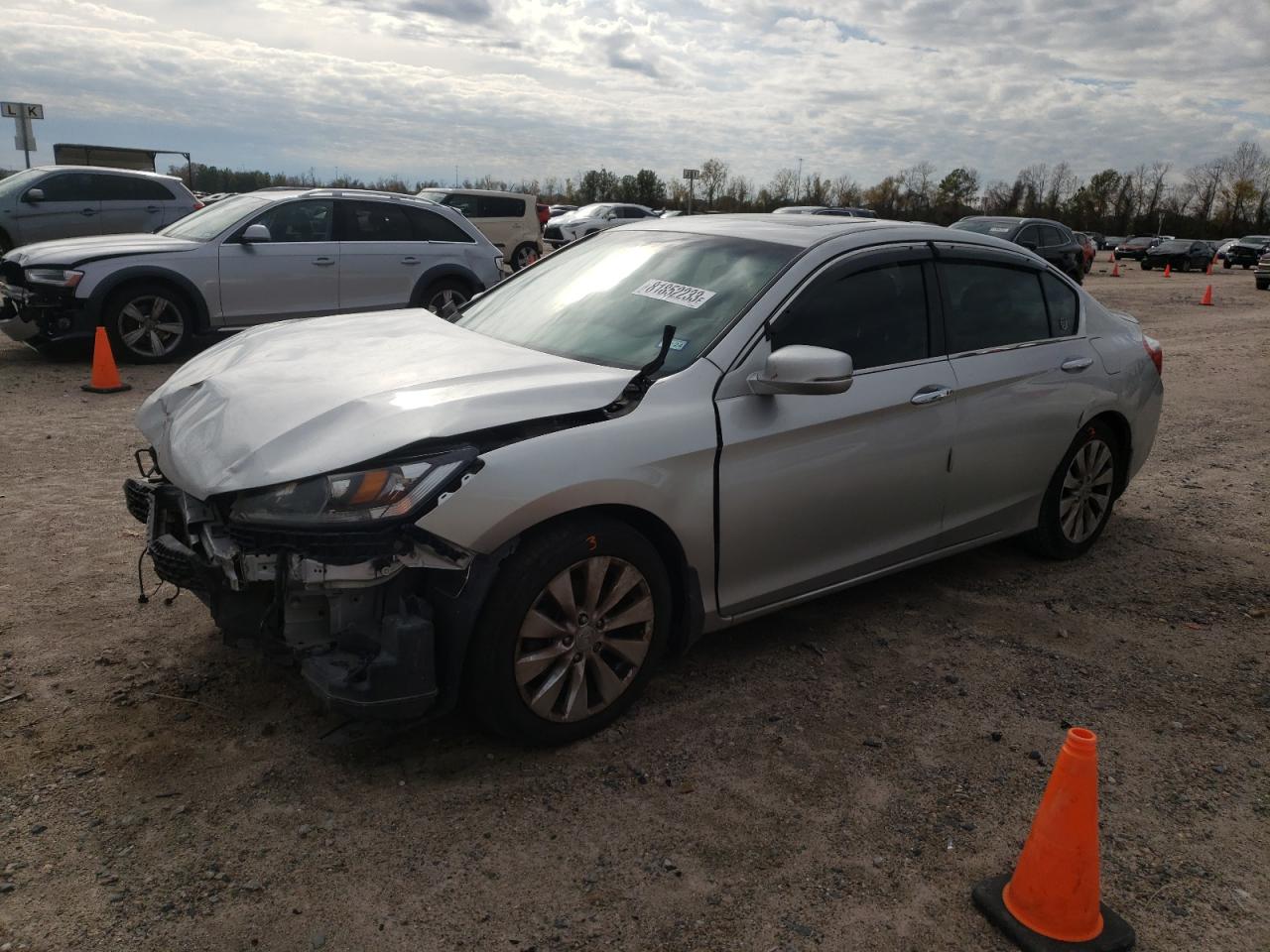 Image 1 of 2015 HONDA ACCORD EXL 2015 with VIN 1HGCR2F81FA126903