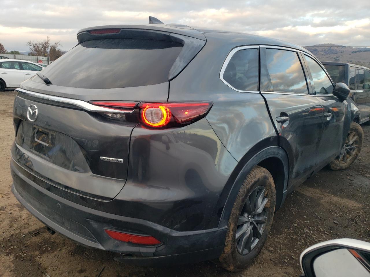 Obraz 3 z 2020 MAZDA CX-9 TOURING 2020 z VIN JM3TCBCY4L0407445