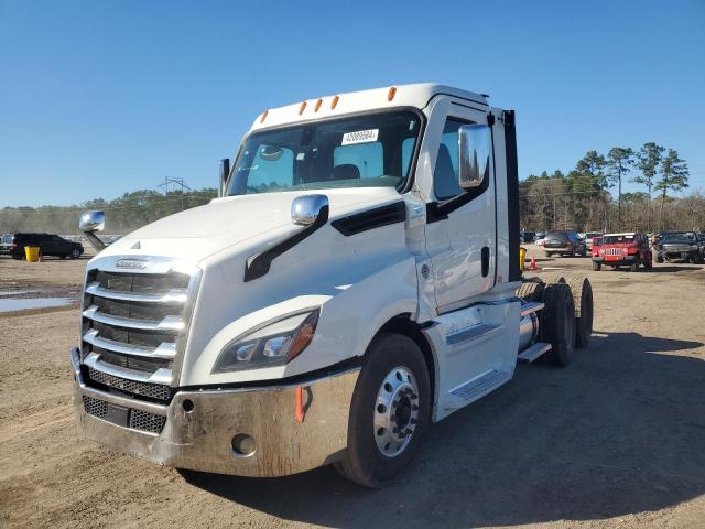 Image 2 of 2020 FREIGHTLINER CASCADIA 126  2020 with VIN 3AKJHLDV0LSMF9755