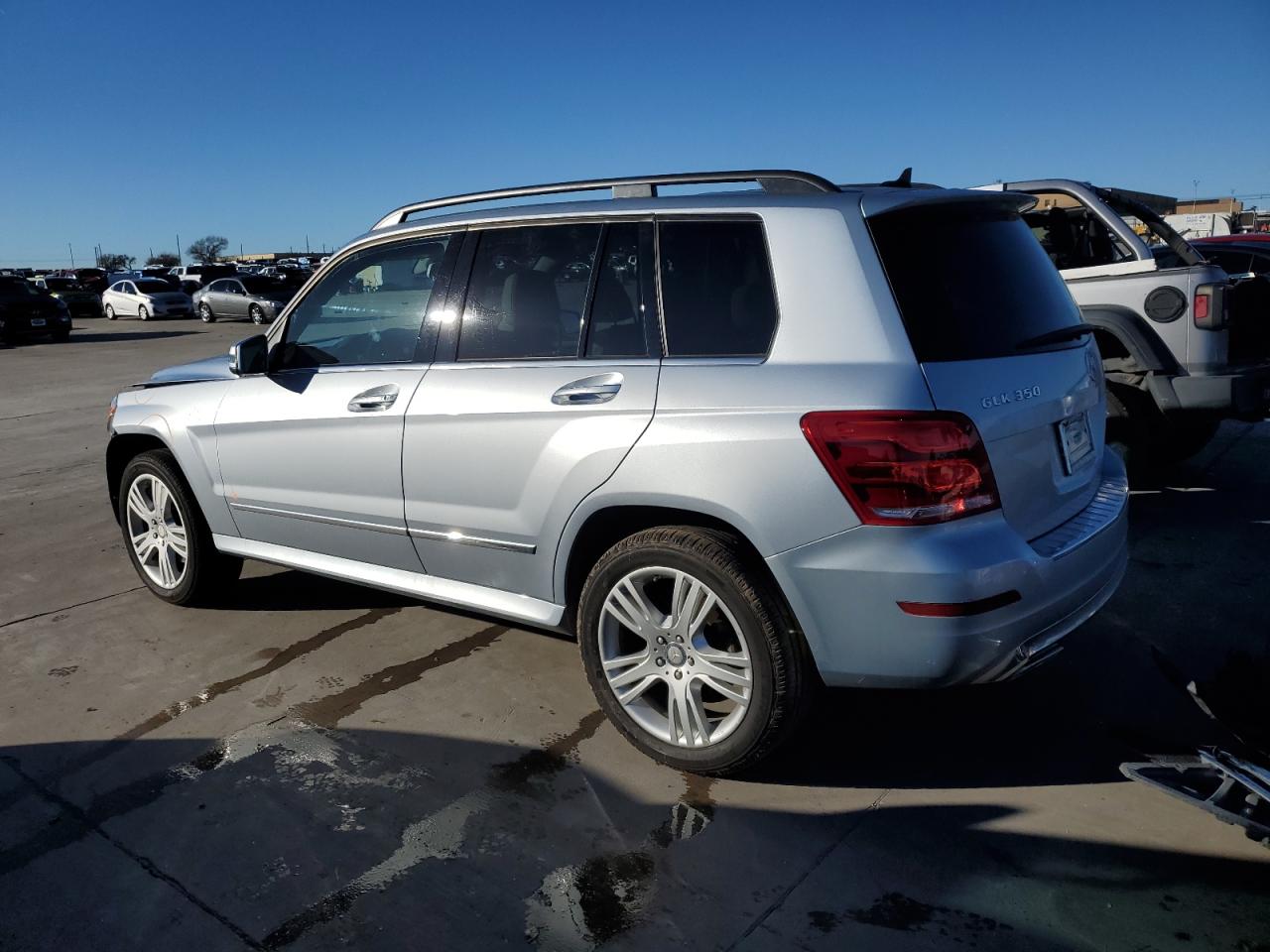 Obraz 2 z 2015 MERCEDES-BENZ GLK 350 2015 z VIN WDCGG5HB7FG357456