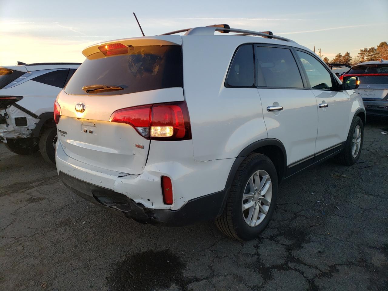 Obraz 3 z 2014 KIA SORENTO LX 2014 z VIN 5XYKT4A63EG536548