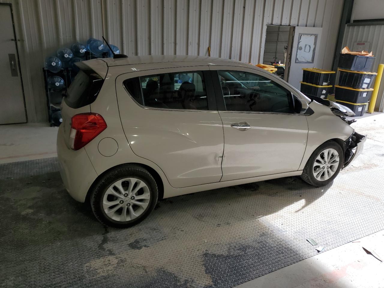 Image 3 of 2020 CHEVROLET SPARK 2LT 2020 with VIN KL8CF6SA8LC467957