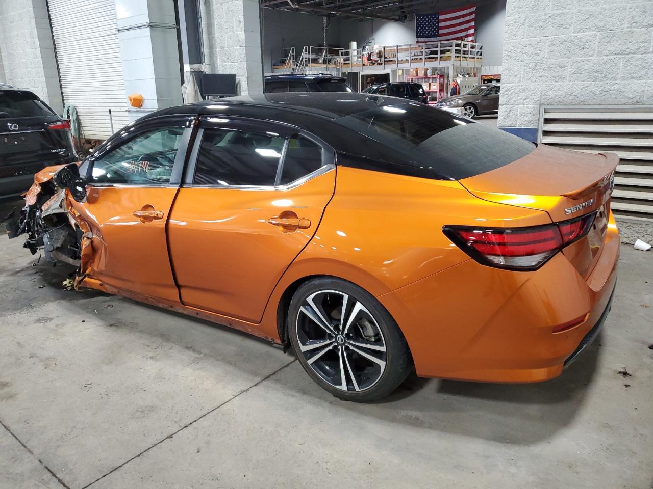 Obraz 2 z 2021 NISSAN SENTRA SR 2021 z VIN 3N1AB8DV3MY302772