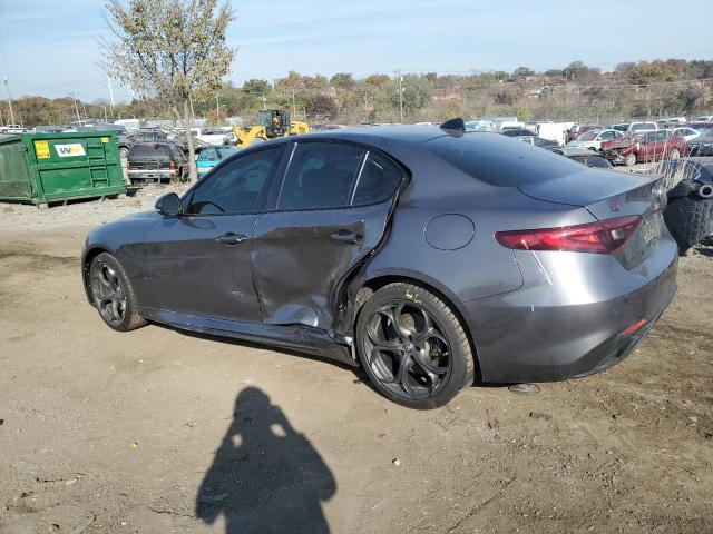 Obraz 2 z 2019 ALFA ROMEO GIULIA TI 2019 z VIN ZARFANBN6K7609364