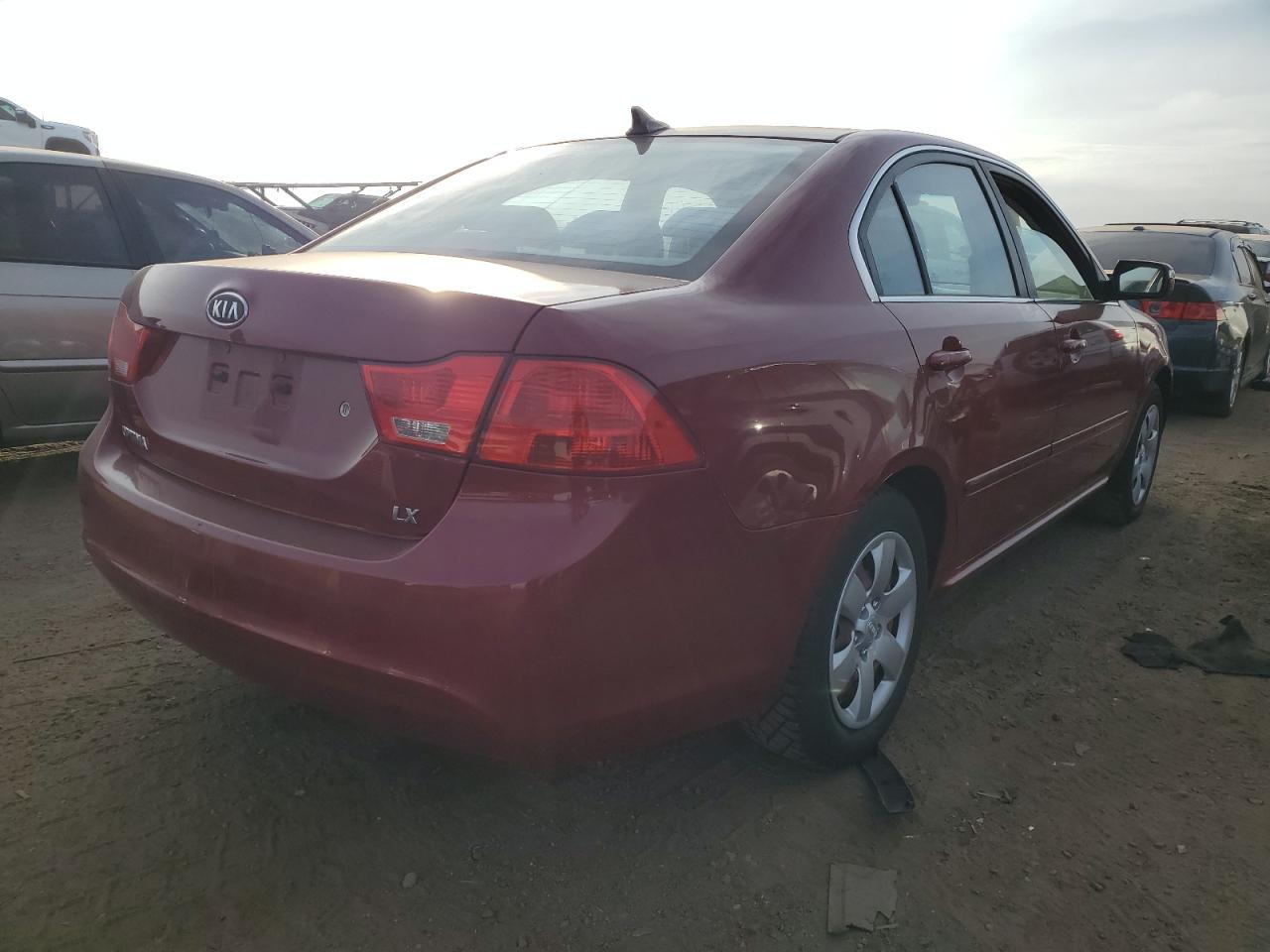 Image 3 of 2009 KIA OPTIMA LX 2009 with VIN KNAGE228995295062