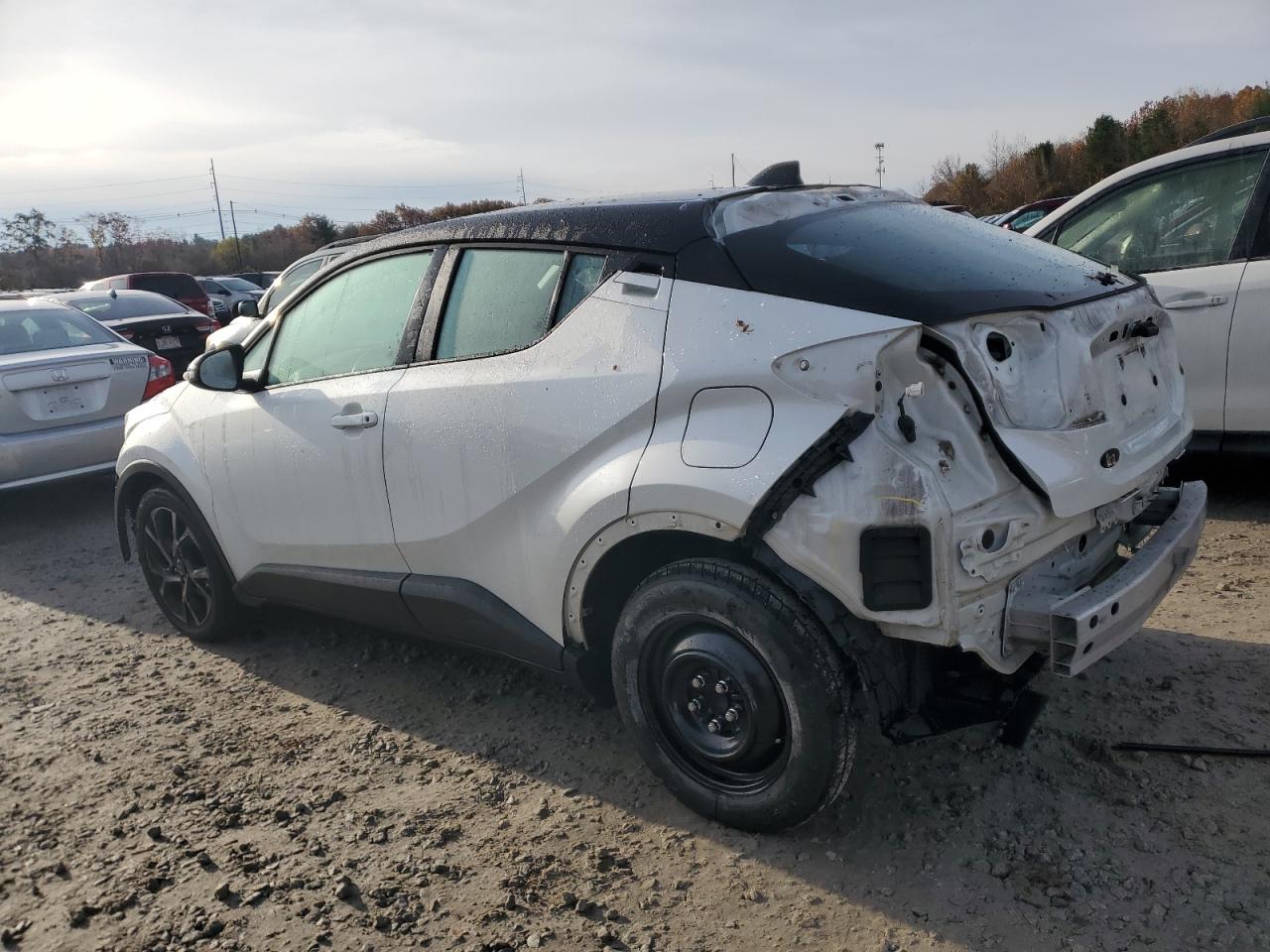 Изображение 2 2019 TOYOTA C-HR XLE 2019 с VIN NMTKHMBX2KR087059