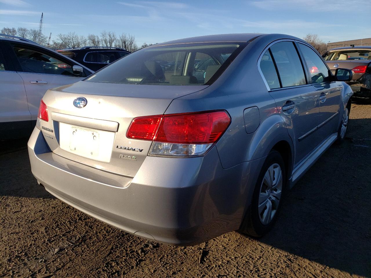 Obraz 3 z 2011 SUBARU LEGACY 2.5I 2011 z VIN 4S3BMBA65B3257944