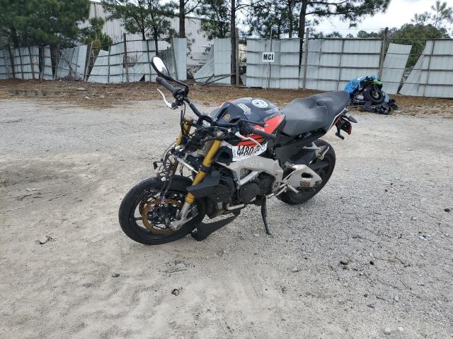 Obraz 2 z 2018 APRILIA TUONO V4 A 2018 z VIN ZD4KGU009JS000746