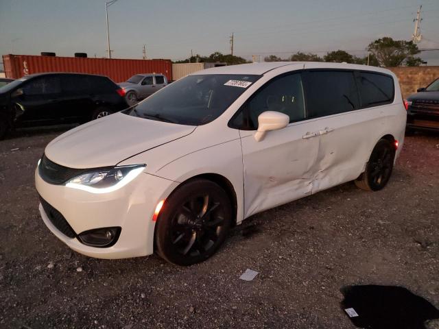 Image 1 of 2019 CHRYSLER PACIFICA TOURING PLUS 2019 with VIN 2C4RC1FGXKR583551