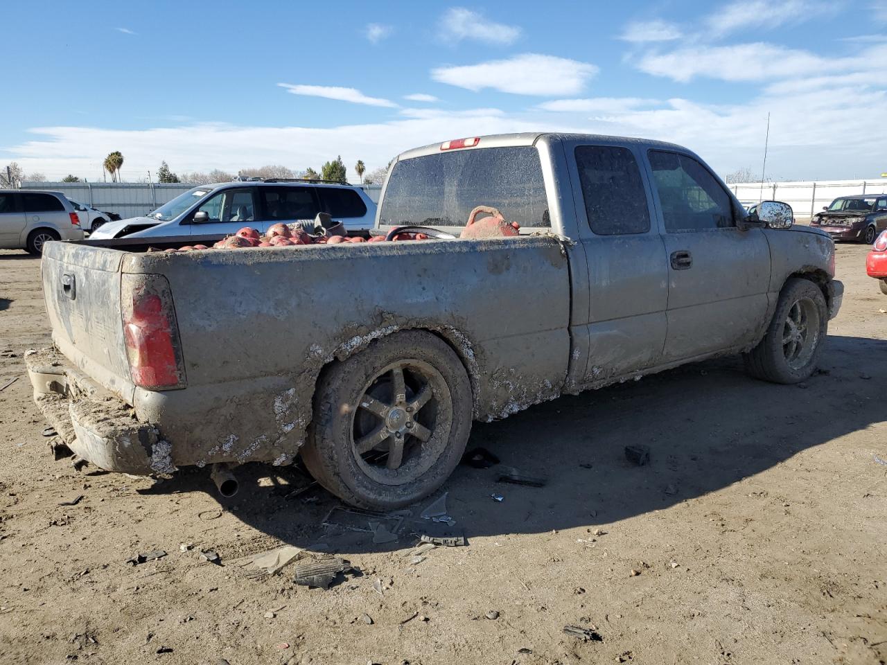 Image 3 of 2007 CHEVROLET SILVERADO C1500 CLASSIC 2007 with VIN 1GCEC19V07Z115690