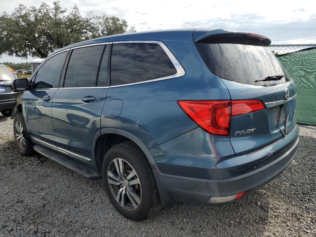 Image 2 of 2016 HONDA PILOT EX 2016 with VIN 5FNYF6H36GB018016