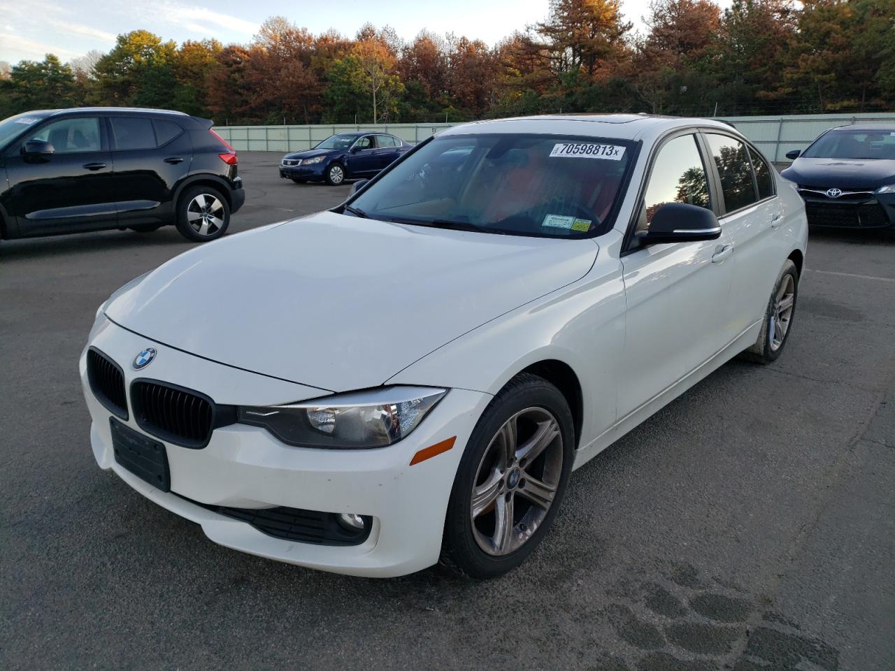Obraz 1 z 2015 BMW 320 I XDRIVE 2015 z VIN WBA3C3G56FNS73847