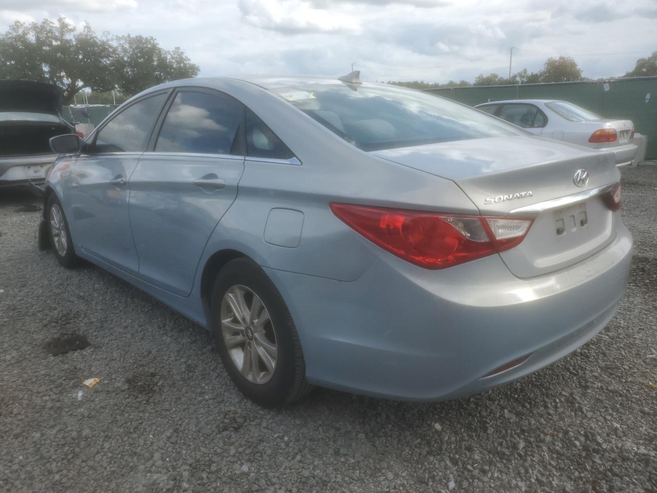 Obraz 2 z 2012 HYUNDAI SONATA GLS 2012 z VIN 5NPEB4AC2CH436775