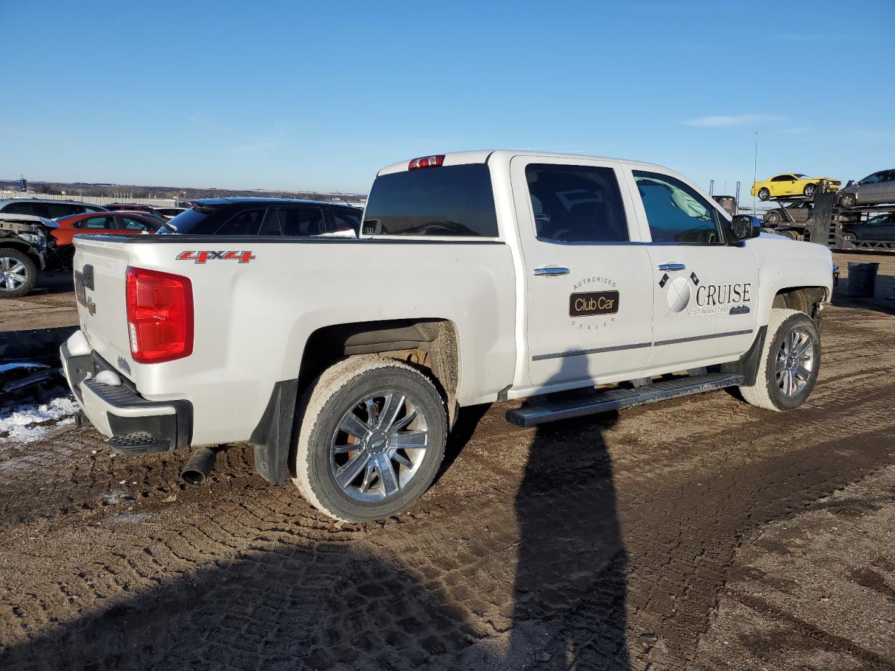 Image 3 of 2016 CHEVROLET SILVERADO K1500 HIGH COUNTRY 2016 with VIN 3GCUKTEC2GG223825