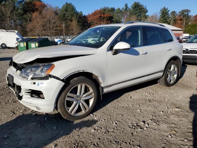 Image 1 of 2014 VOLKSWAGEN TOUAREG V6 2014 with VIN WVGEF9BPXED001557