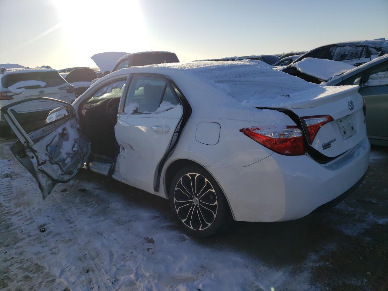 Image 2 of 2014 TOYOTA COROLLA L 2014 with VIN 5YFBURHE1EP062800