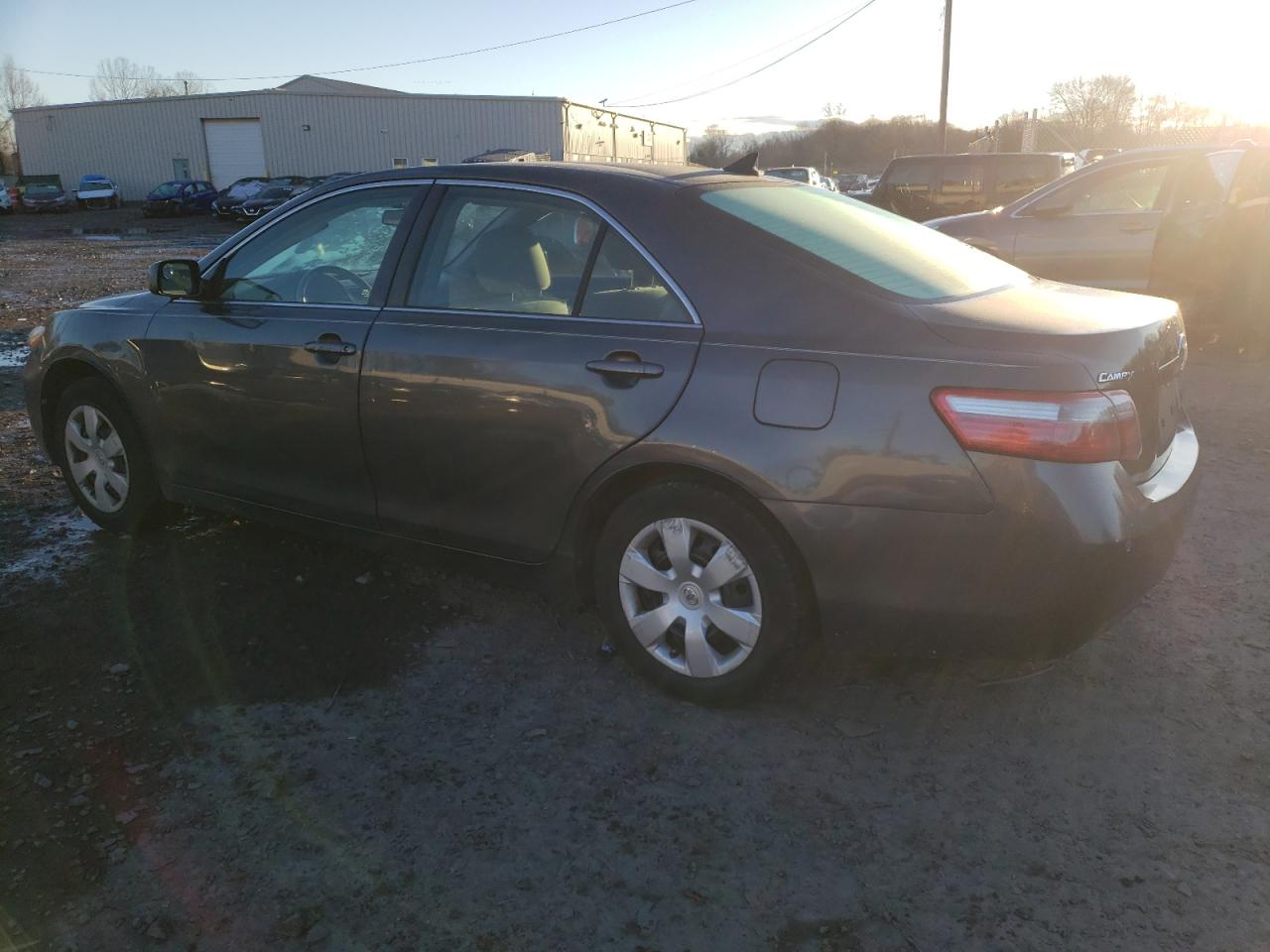 Obraz 2 z 2009 TOYOTA CAMRY BASE 2009 z VIN 4T4BE46KX9R070039
