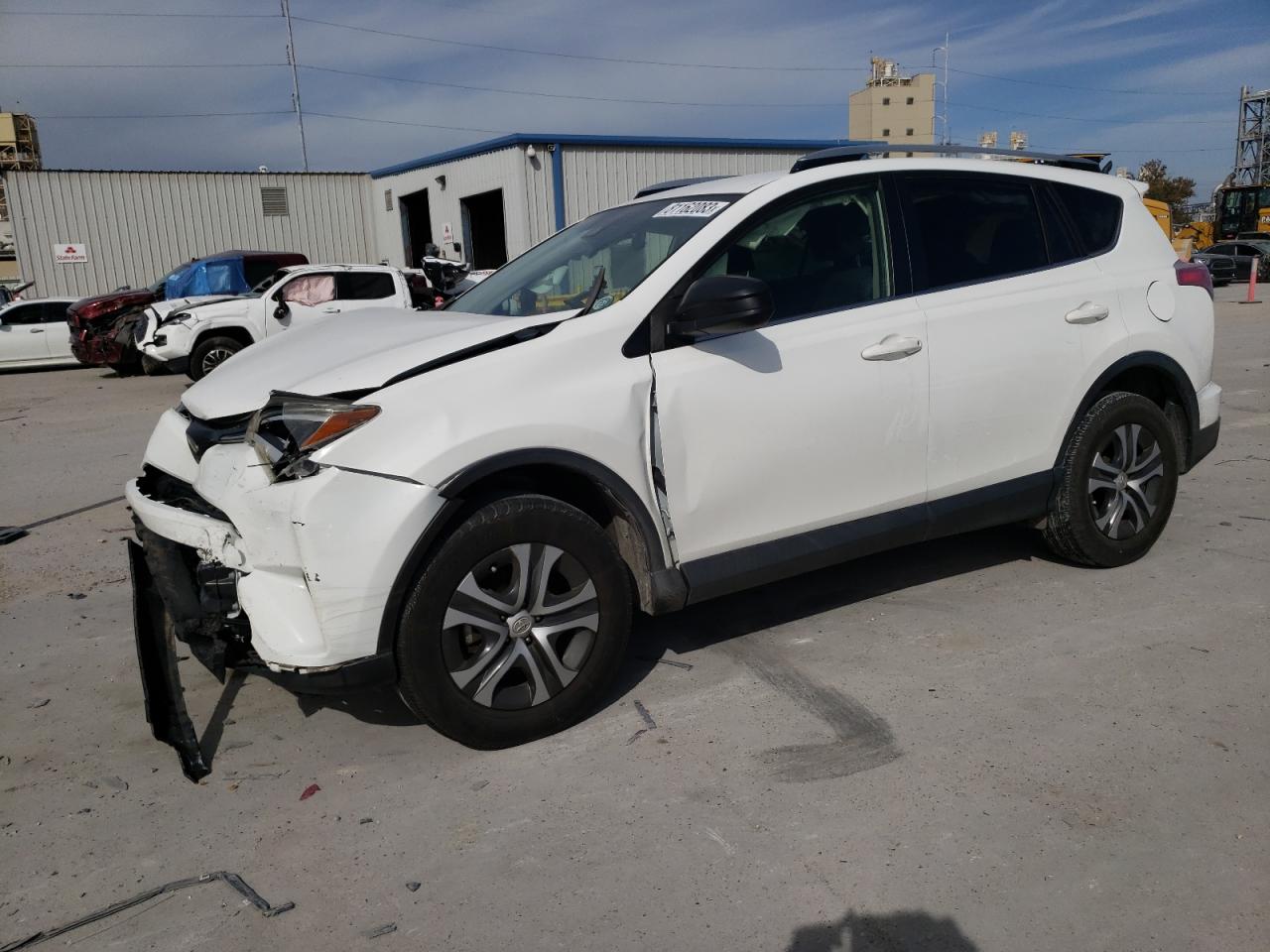 Image 1 of 2017 TOYOTA RAV4 LE 2017 with VIN JTMZFREV8HJ108838