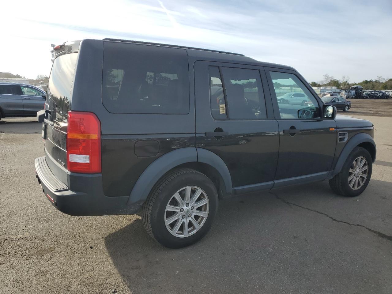 Obraz 3 z 2008 LAND ROVER LR3 SE 2008 z VIN SALAE25408A444104