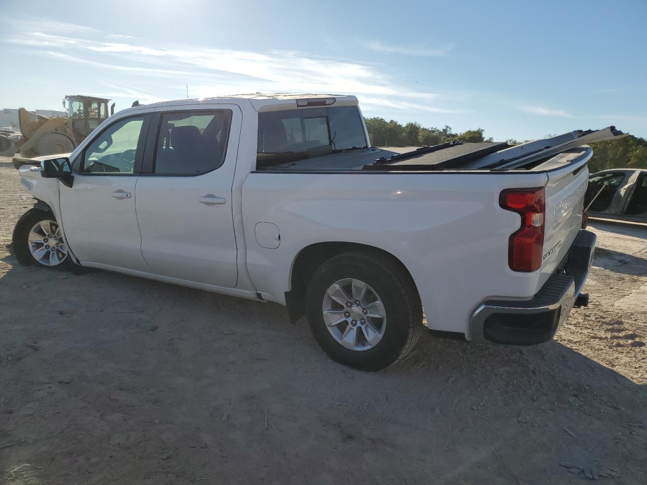 Image 2 of 2020 CHEVROLET SILVERADO C1500 LT 2020 with VIN 3GCPWCEK3LG304030